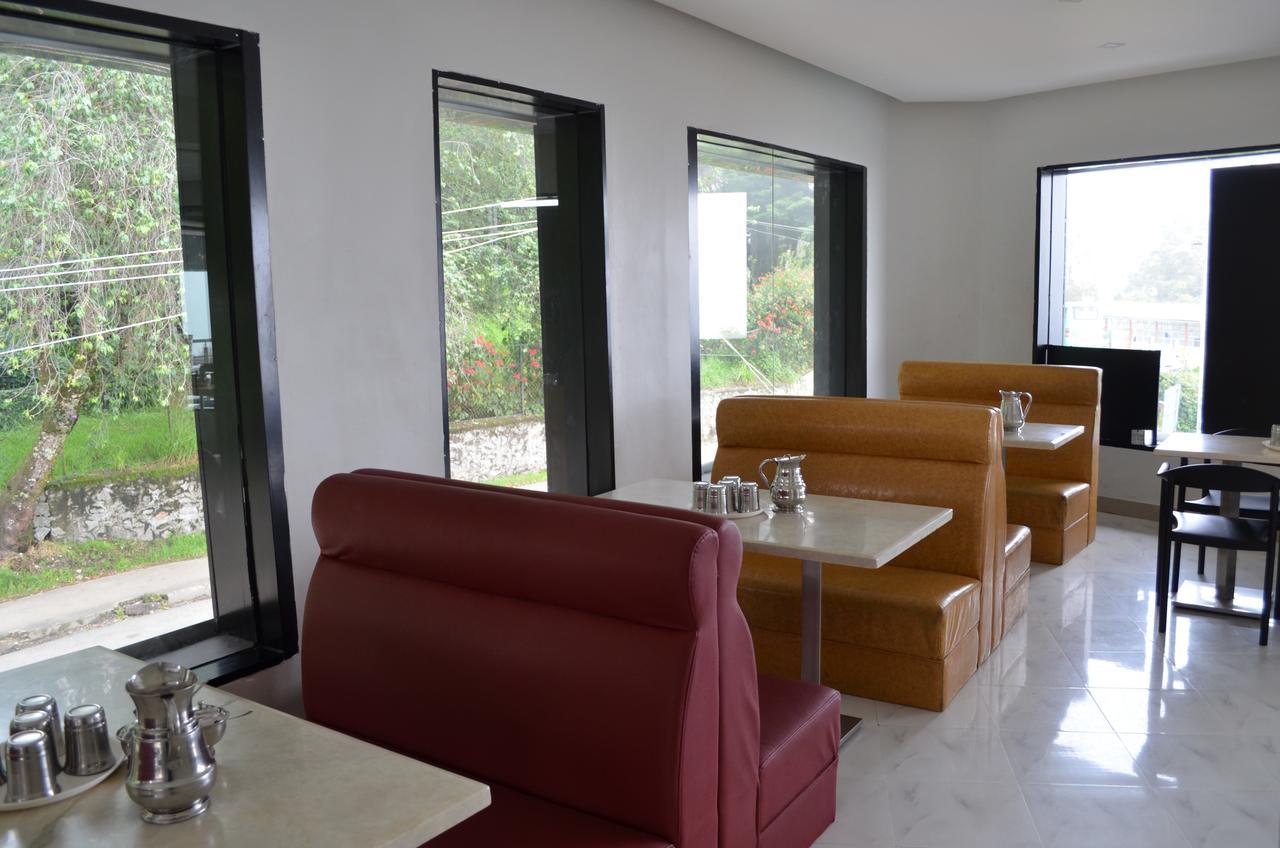 Cokkers Tower Hotel Kodaikanal Exterior photo