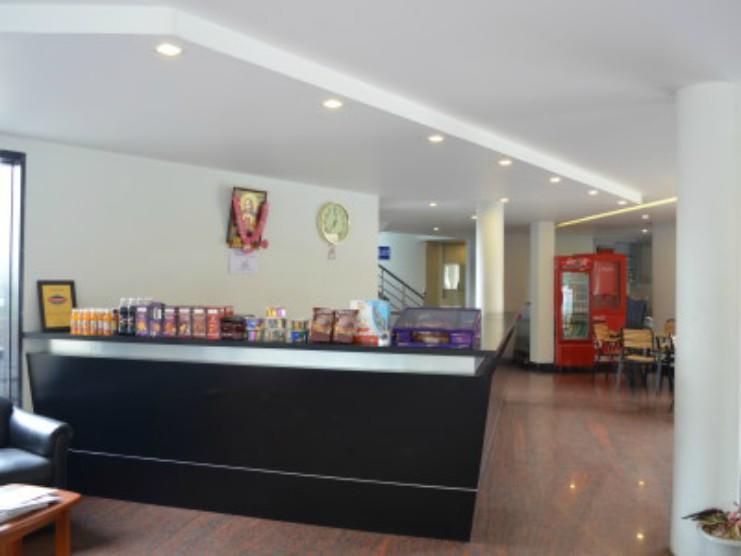 Cokkers Tower Hotel Kodaikanal Exterior photo